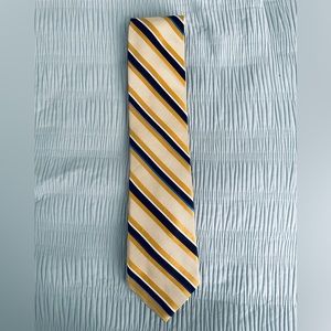 XMI Platinum Yellow Striped 100% Silk Tie / Used